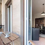 Апартаменты Hostdomus - Black Pearl *