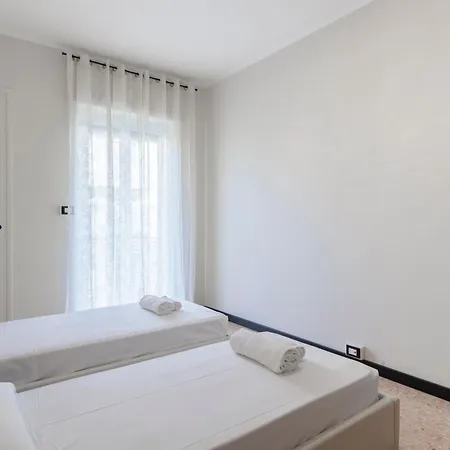 Apartment Hostdomus - Black Pearl