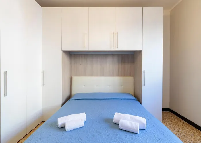 Apartment Hostdomus - Black Pearl Alassio